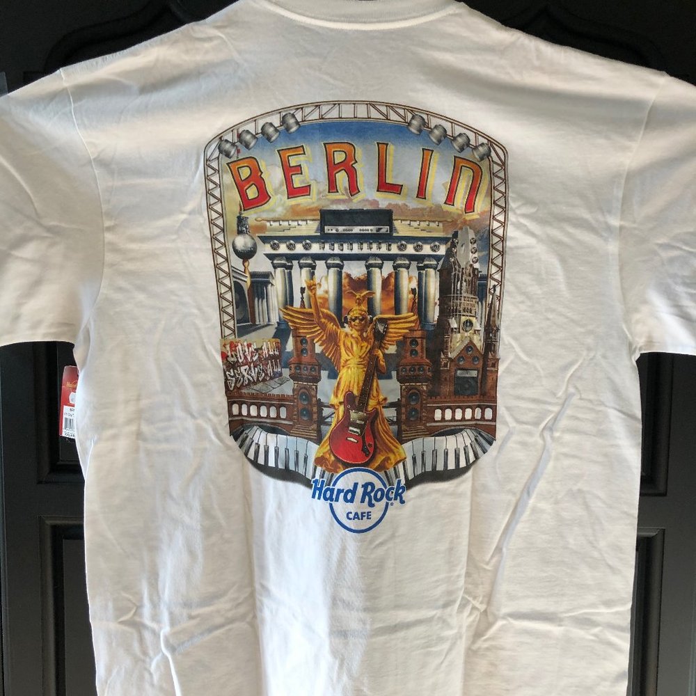 Hard Rock Cafe Berlin T-Shirt New With Tags